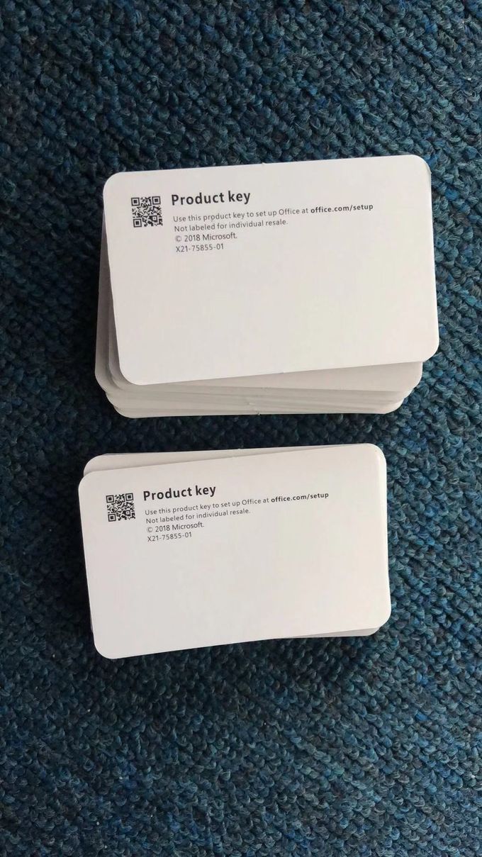 microsoft office 365 key card vs download